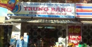 Cửa hàng bách hóa Trung Bằng