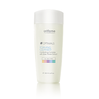 Dung dịch rửa mặt tạo bọt