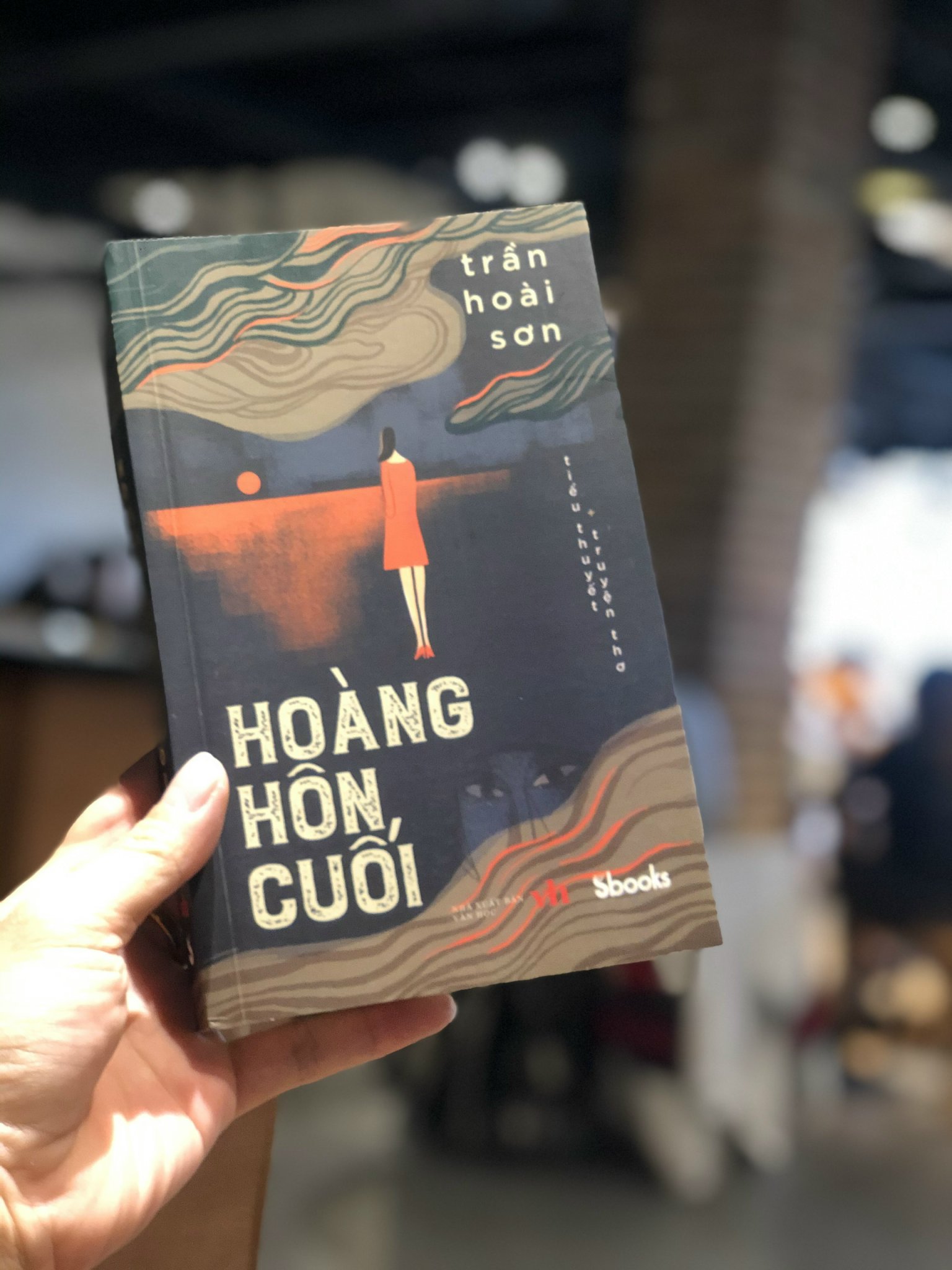 HOÀNG HÔN CUỐI