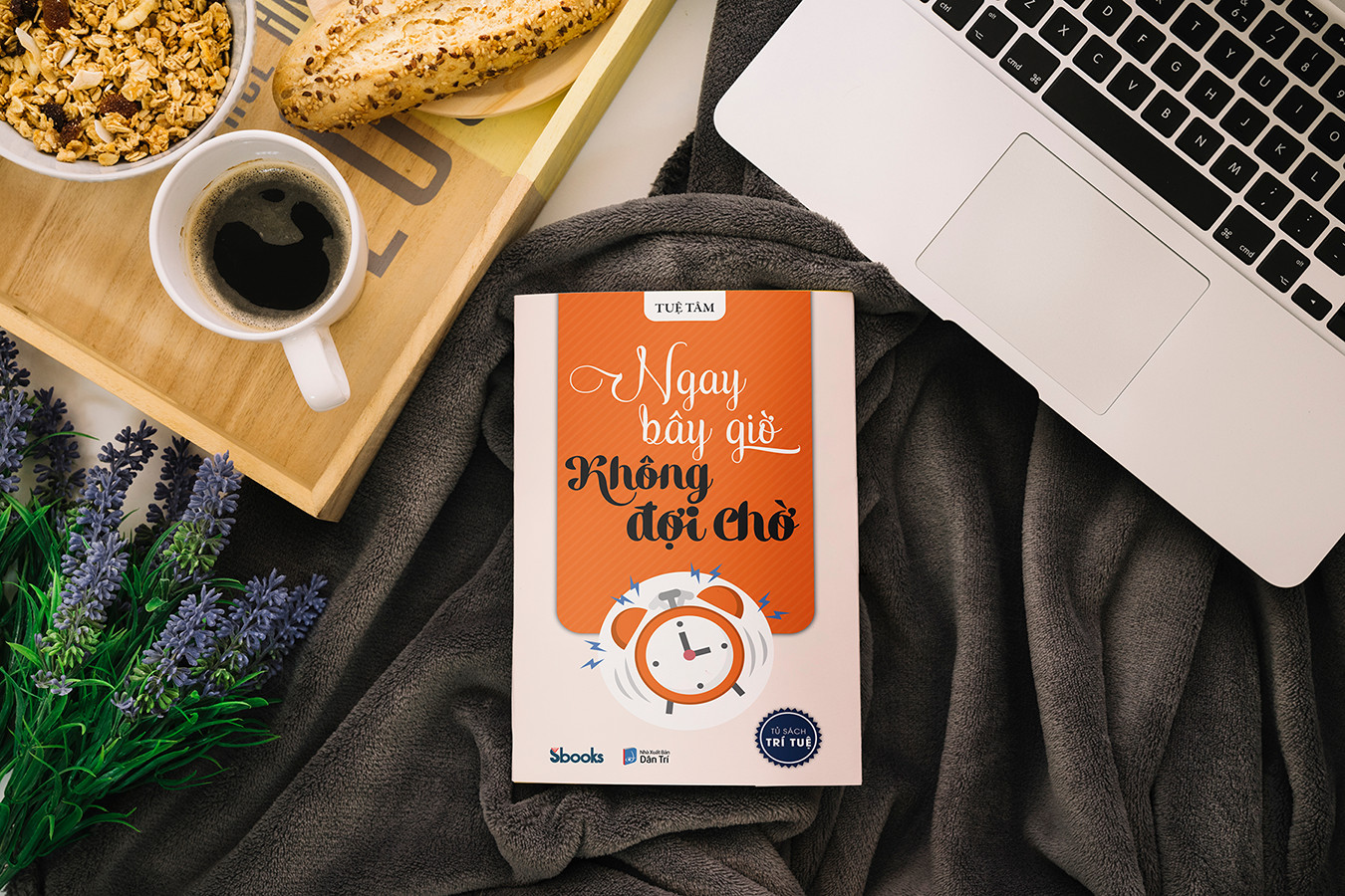 NGAY BÂY GIỜ KHÔNG ĐỢI CHỜ