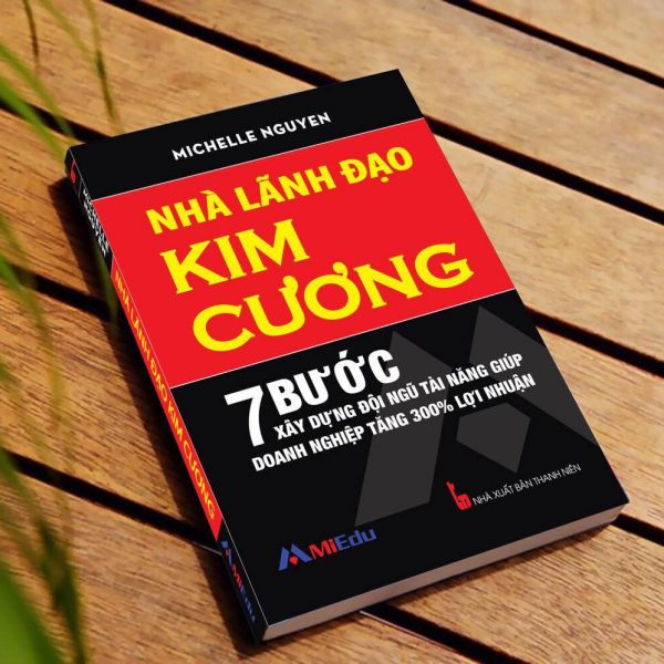 NHÀ LÃNH ĐẠO KIM CƯƠNG