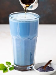 Trà sữa đậu biếc